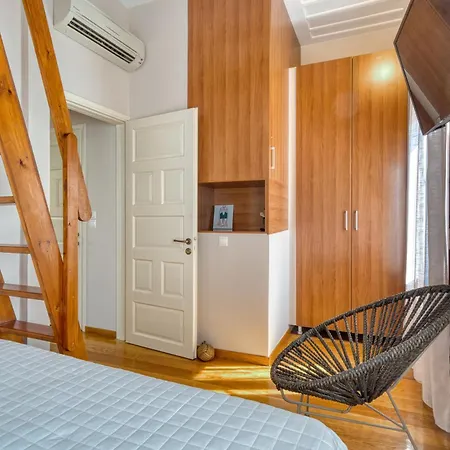 Koletti 7 Apartment